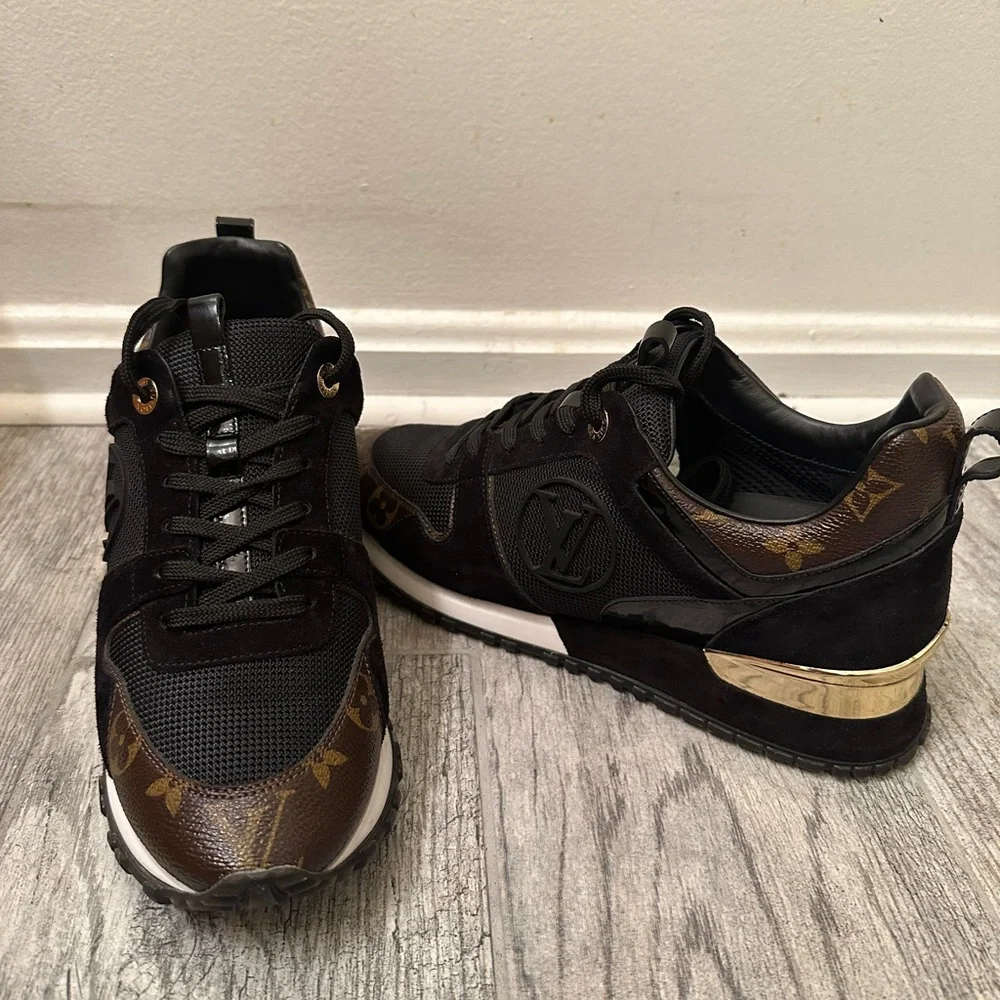 LOUIS VUITTON black suede MONOGRAM RUN AWAY Sneakers Shoes - Picture 2 of 6